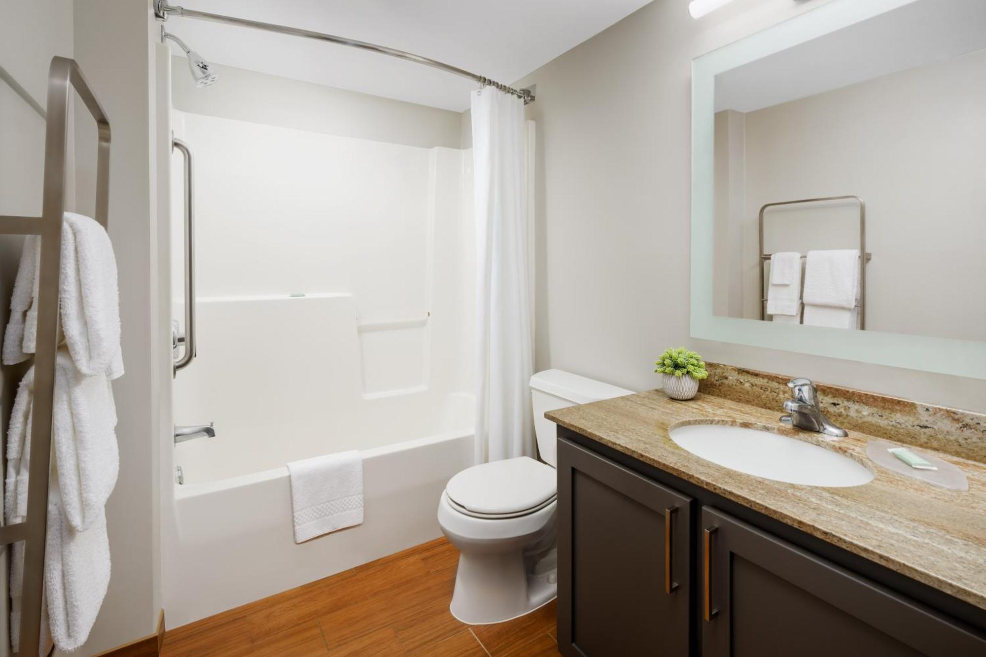 Towneplace Suites Philadelphia Horsham Exteriör bild